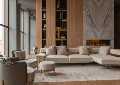 Salotto ristrutturato e arredato con materiali biologici.